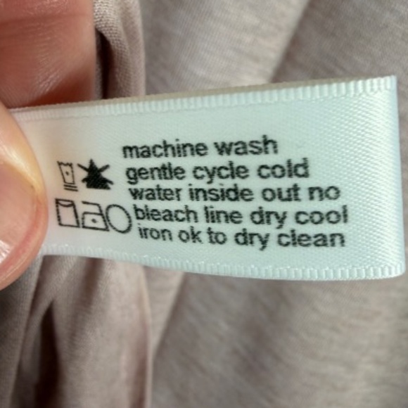 Three Dots Blush Pink Short Sleeve Blouse - Picture 3 of 4